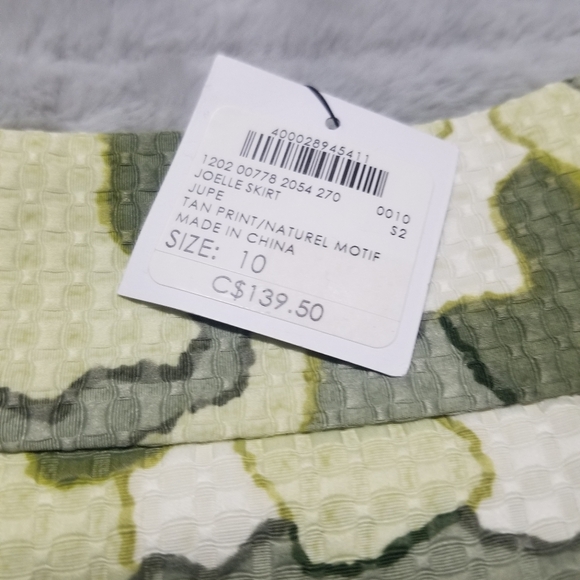 Club Monaco Green Camouflage Mini Skirt Size 10 - Picture 4 of 9